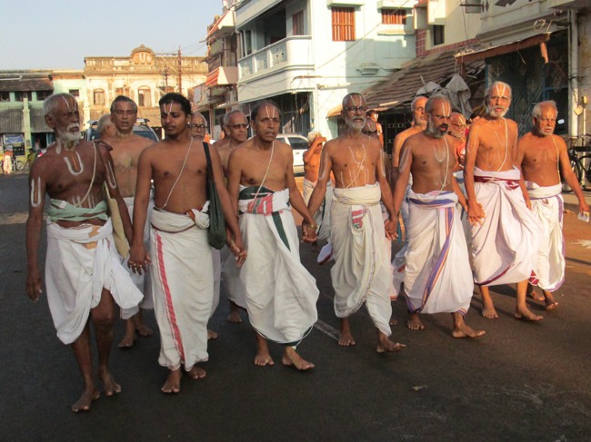 Srirangam Masi Theppotsavam morning  day 5 2014--14