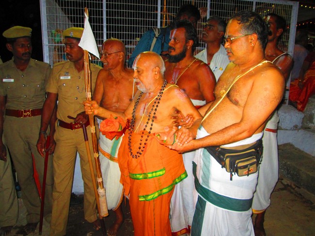 Srirangam Namperumal Masi Theppotsavam Thirupalliyodam 2014 -02