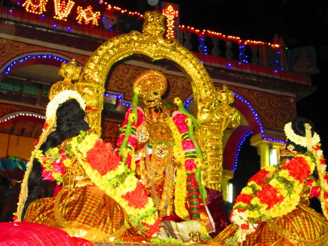 Srirangam Namperumal Masi Theppotsavam Thirupalliyodam 2014 -08