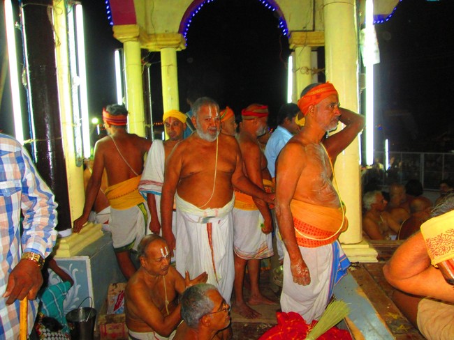 Srirangam Namperumal Masi Theppotsavam Thirupalliyodam 2014 -39