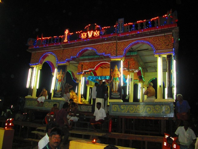 Srirangam Namperumal Masi Theppotsavam Thirupalliyodam 2014 -64