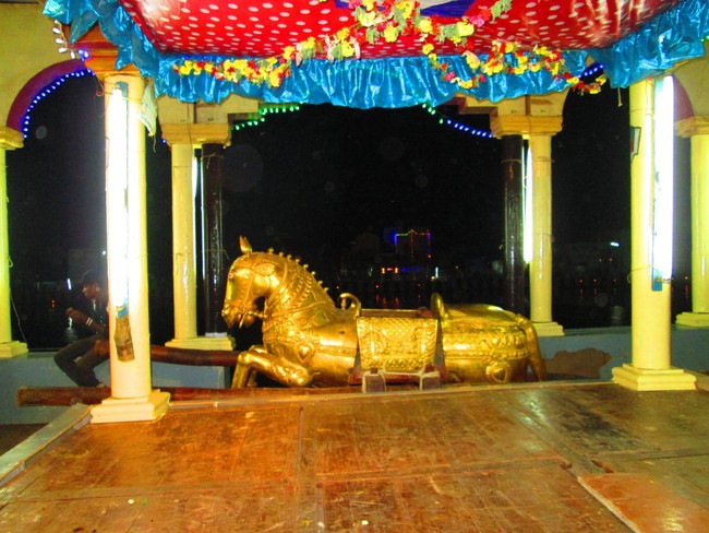 Srirangam Namperumal Masi Theppotsavam Thirupalliyodam 2014 -65