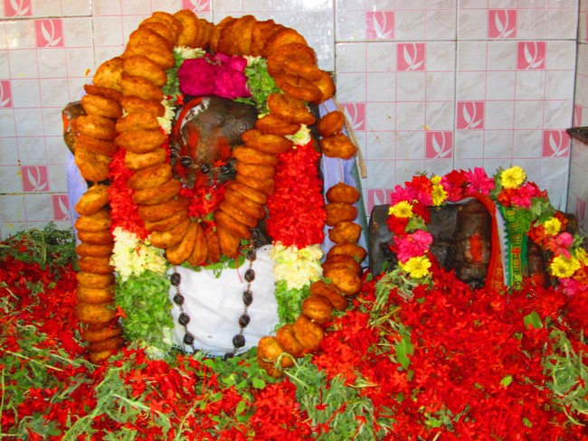 Srirangam Uthiraveedhi Anjaneyar Laksharchanai day 4 2014 -2