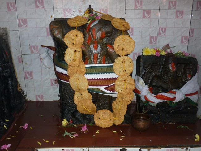 Srirangam Uthiraveedhi Anjaneyar Laksharchanai vidayatri  2014 -17