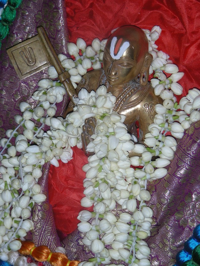THiruvallur 45th azhagiyasingar Mariyathai  2014 -05