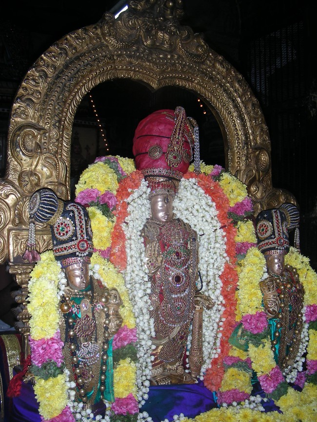 THiruvallur Theppotsavam day 3  2014 -06