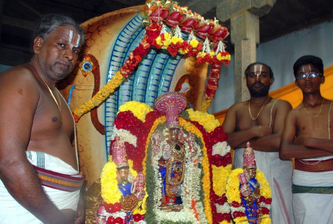 Thiruneermalai Neervanna perumal Brahmotsavam Sesha Vahanam 2014--01