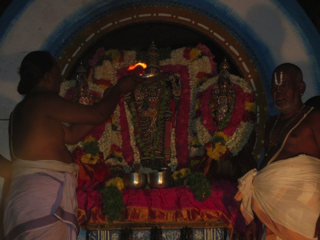 Thirunindravur Bhakthavatsaala Perumal Brahmotsavm Chandra Prabhai  2014--06