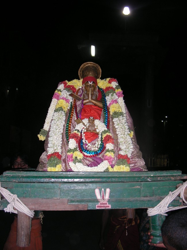 Thiruvallur Pallava Utsavam day 42014 -22