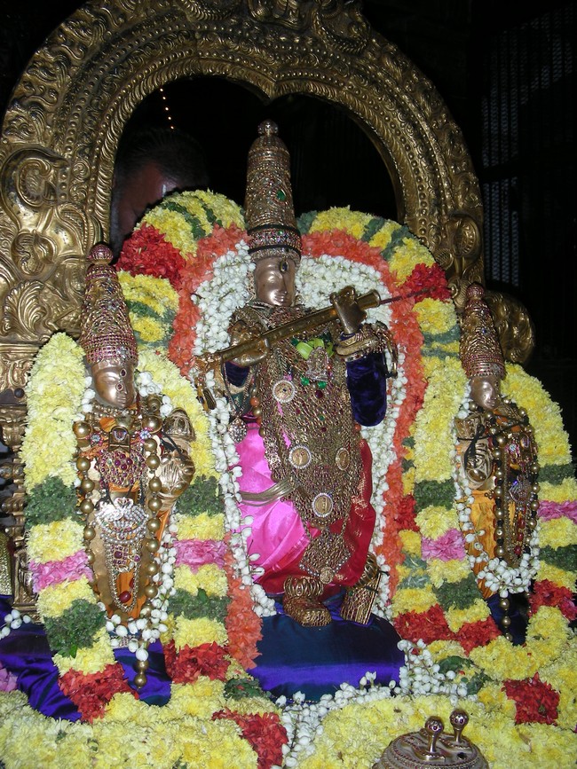 Thiruvallur Theppotsavam day 2 2014 -05