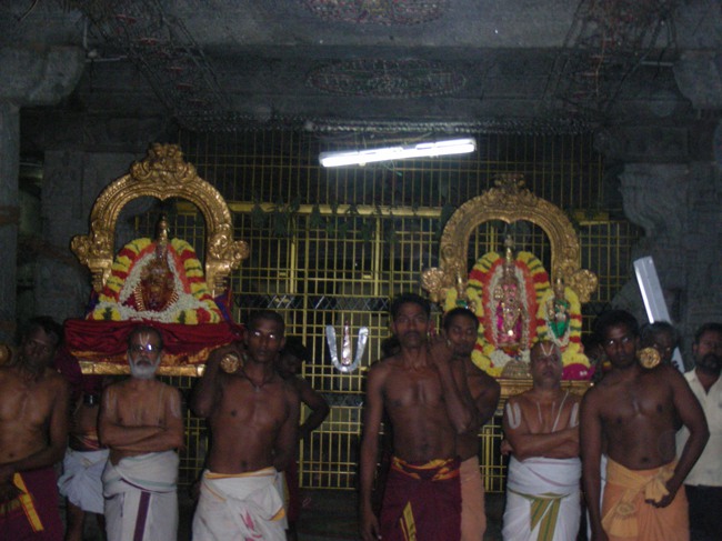 Thiruvallur Veeraraghava Perumal Masi Vellikizhami Sharadu pandigai 2014--00