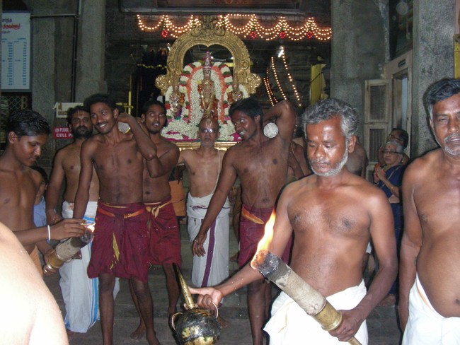 Thiruvallur Veeraraghava Perumal Temple pallava utsavam thirunakshatra Purappadu Srirangam 2014 -25