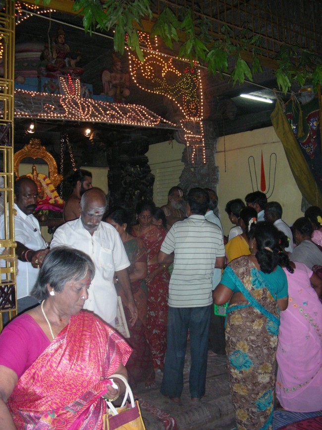 Thiruvallur Vellikizhamai Thayar Purappadu 2014 -10