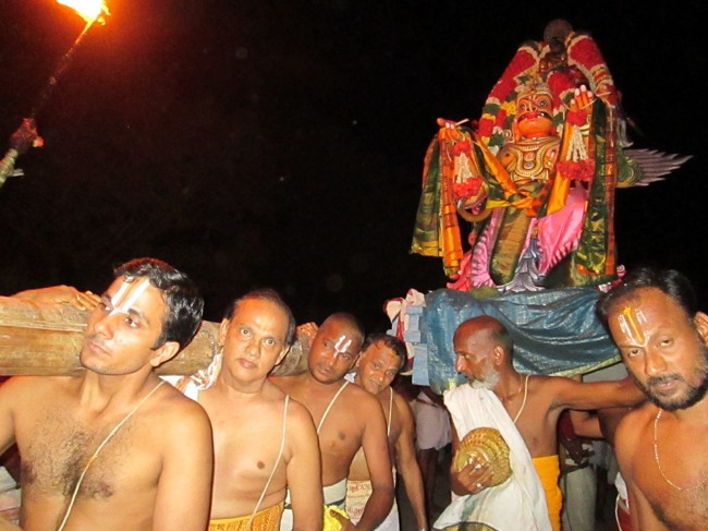 Thiruvellarai Brahmotsavam Garudas sevai 2014--0034