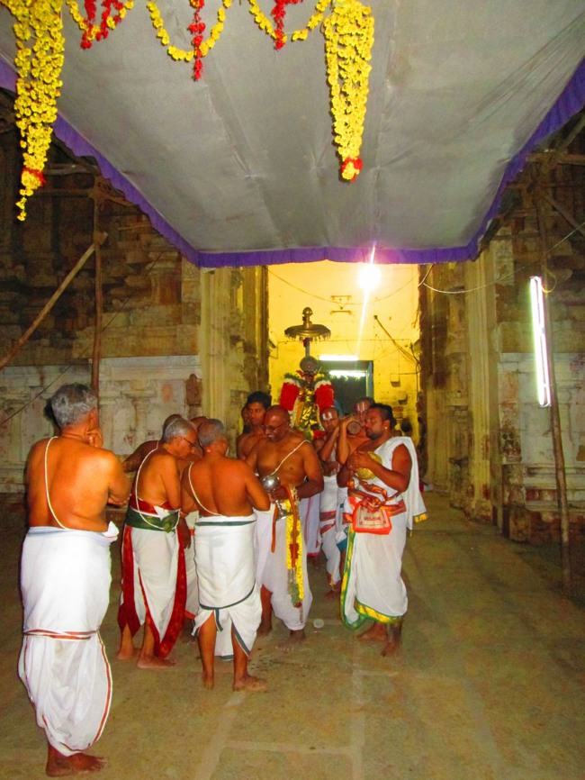 Thiruvellarai Brahmotsavam Garudas sevai asthanam Thirumbukal  2014--27