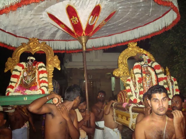 Thoopul Dhavanotsava Purappadu 2014 -03