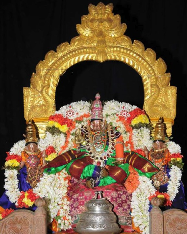 Upper Ahobilam Brahmotsavam Chatravata Narasimha Sevai 2014--05