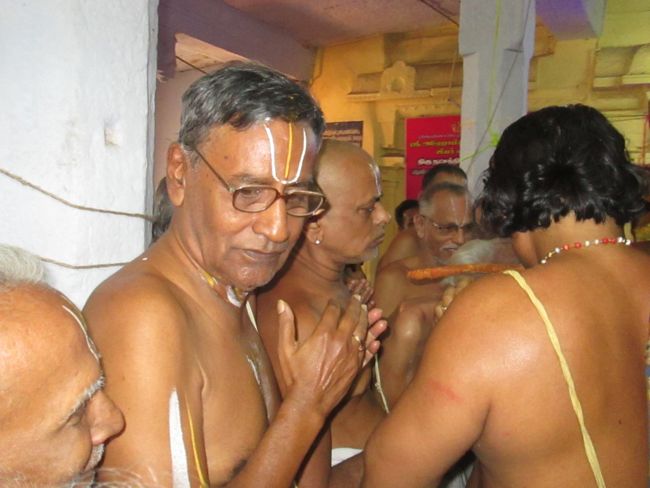 12th apr 14 8am namperumal mandagapadi at thirukkurallapan sannathi (17)
