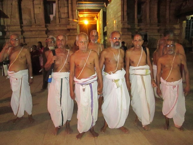 9.00pm to 9.30pm srngm vadaku gopuram vazhiyaga koiyilinul ezhuntharulall (15)