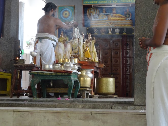 SVDD Sri Ramar Utsavam  day 8THirumanjanam 2014 -04