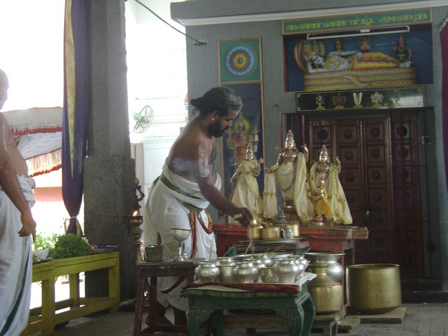 SVDD Sri Ramar Utsavam  day 8THirumanjanam 2014 -06