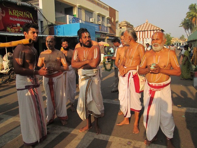 Sri Paravakottai ANdavan Thirunakshatram Purappadu to Ashramam 2014 -09