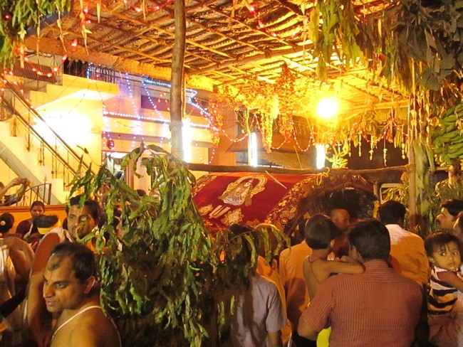 Srirangam Namperumal Jeeyapuram Purappadu 9.30 to 12.30 P.M 2014 -19