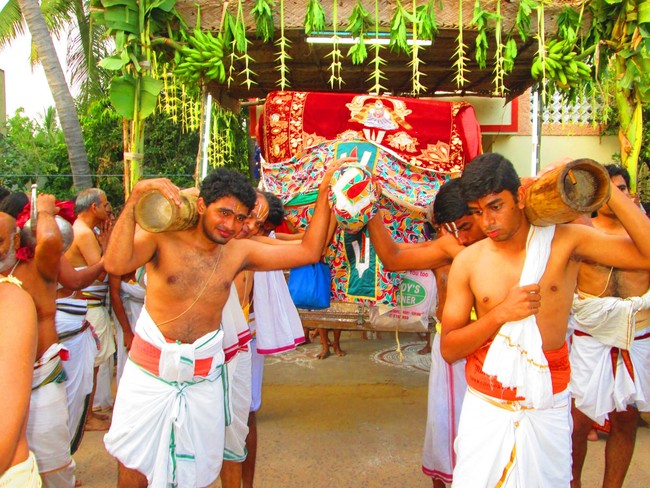 Srirangam Namperumal jeeyapuram ezhantharuli PUrappadu 2014 -05