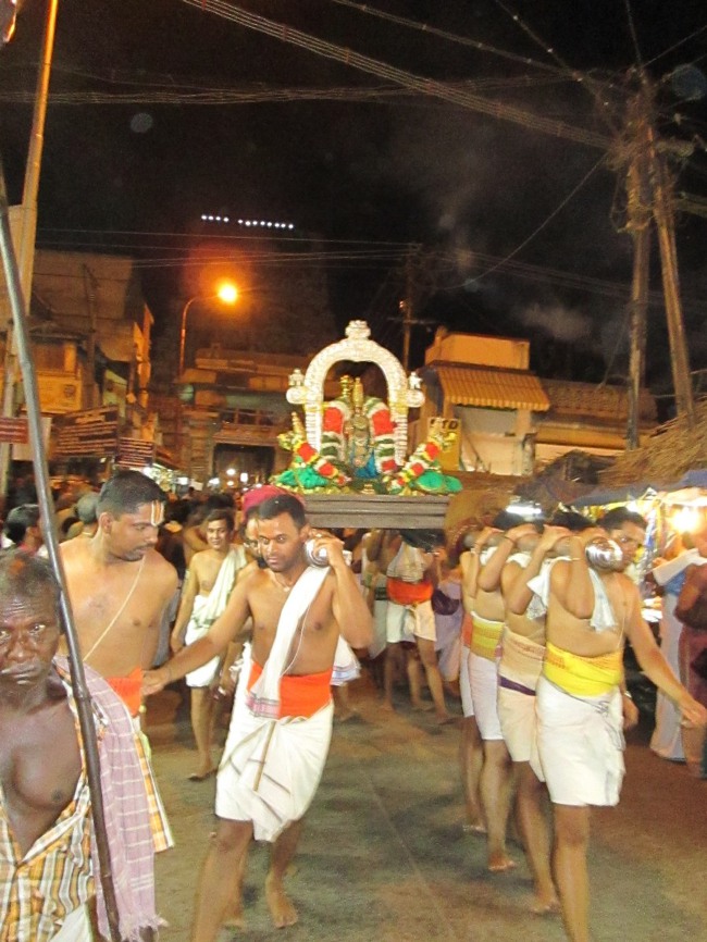 Srirangam Panguni Brahmotsavam Thiruchivigai 2014--11