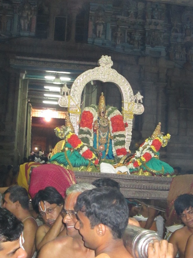 Srirangam Panguni Brahmotsavam Thiruchivigai 2014--21