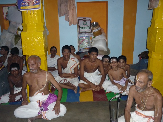 Srirangam Patasala Brahmanas Honoured  2014 -10