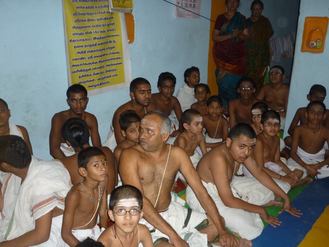 Srirangam Patasala Brahmanas Honoured  2014 -15
