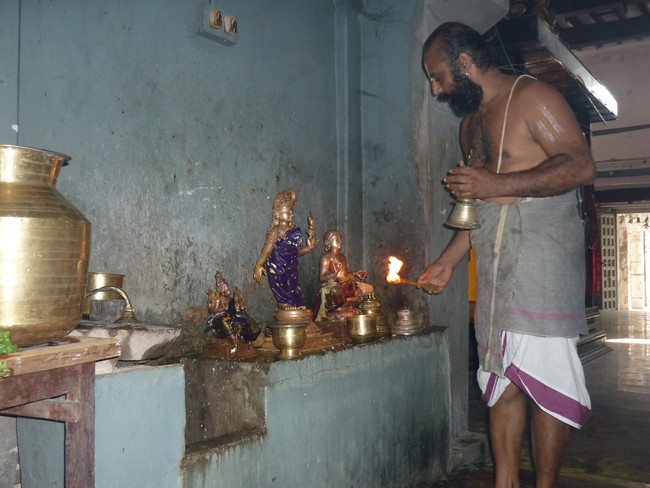 Srirangam Poundareekapuram Ashramam Chitiirai  Sravana Purappadu  2014 -30