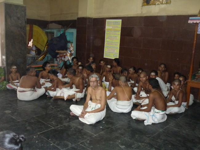 Swami Desikan Sravana Thirumanjanam at Srirangam Andavan Ashramami  2014 -04