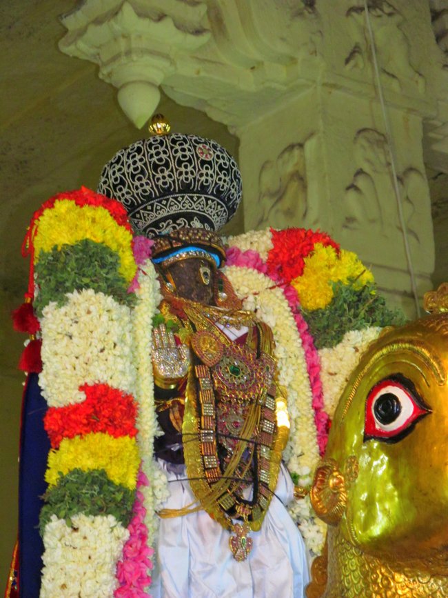 Thiruvallikeni Sri Parthasarathy Perumal Thirukoil Brahmotsavam Day 3 Evening Hamsa Vahanam 17-04-2014  24