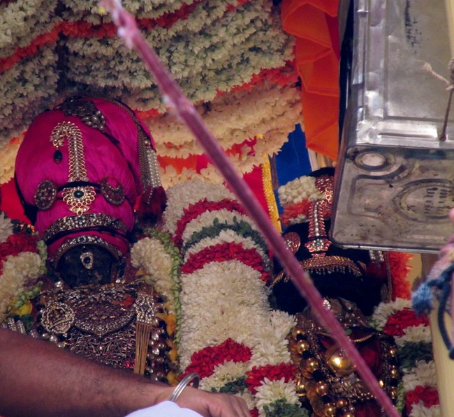 Thiruvallikeni Sri Parthasarathy Perumal Thirukoil Brahmotsavam Day 7 Morning ThiruTher 21-04-2014   17