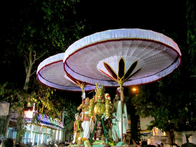 Thiruvallikeni Sri Parthasarathy Perumal Thirukoil Brahmotsavam Day 8 Night Kudhirai Vahanam 22-04-2014   17