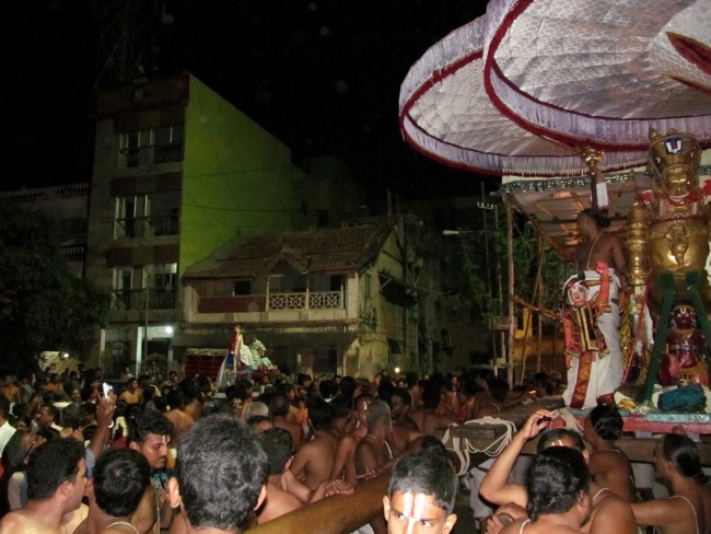 Thiruvallikeni Sri Parthasarathy Perumal Thirukoil Brahmotsavam Day 8 Night Kudhirai Vahanam 22-04-2014   29