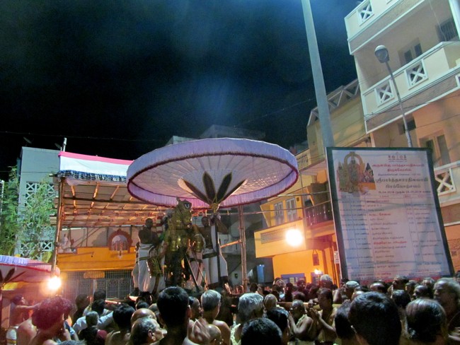 Thiruvallikeni Sri Parthasarathy Perumal Thirukoil Brahmotsavam Day 8 Night Kudhirai Vahanam 22-04-2014   34