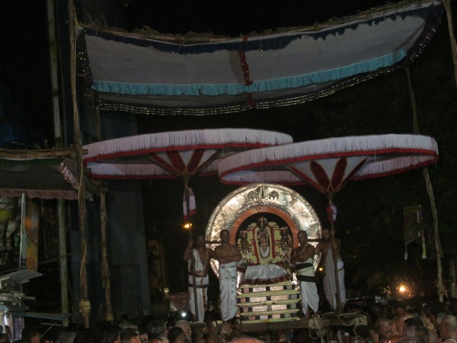 Thiruvallikeni Sri Parthasarathy Perumal Thirukoil Brahmotsavam Day4  Evening Chandra Prabhai 18-04-2014   08