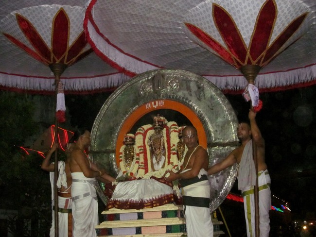 Thiruvallikeni Sri Parthasarathy Perumal Thirukoil Brahmotsavam Day4  Evening Chandra Prabhai 18-04-2014   21