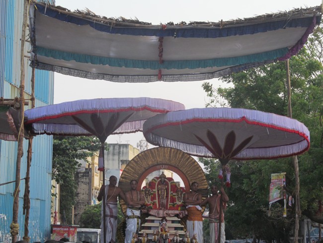 Thiruvallikeni Sri Parthasarathy Perumal Thirukoil Brahmotsavam Day4  Morning Suriya Prabhai 18-04-2014   12