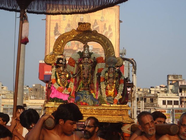 Thiruvallikeni Sri Ramar Utsavam day 1  2014 -01