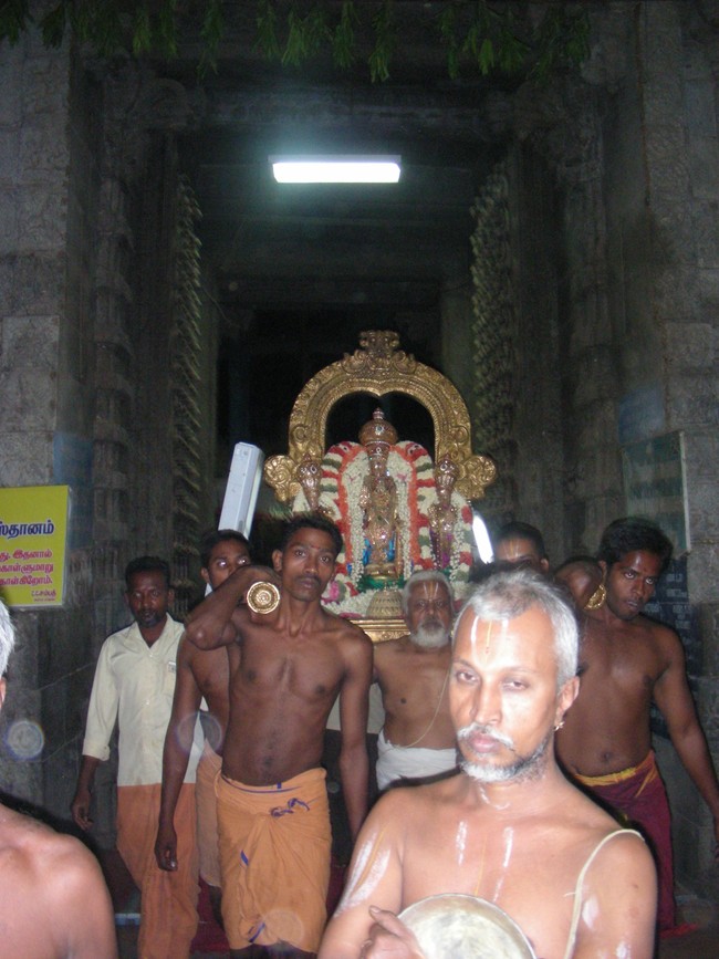 Thiruvallur Veeraraghava Perumal Ugadhi PUrappadu 2014 -12