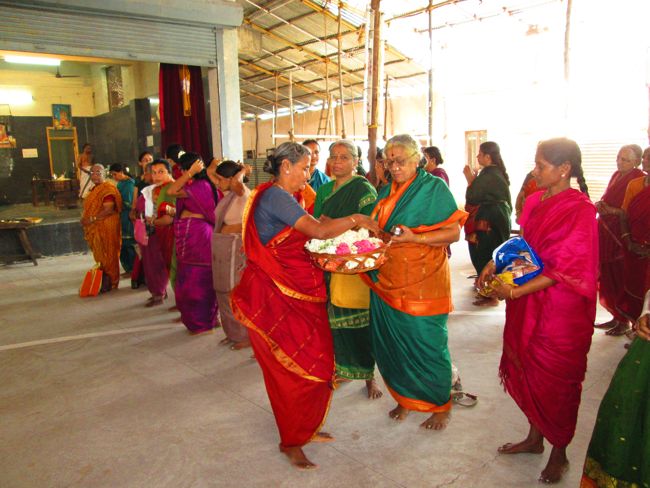Azhagiyasingar Nithya Aradhanai at Dasavathara Sannadhi day 1- 23