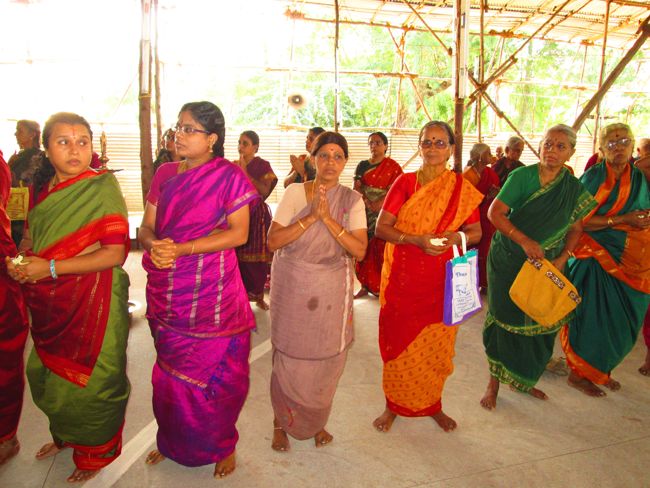 Azhagiyasingar Nithya Aradhanai at Dasavathara Sannadhi day 1- 25