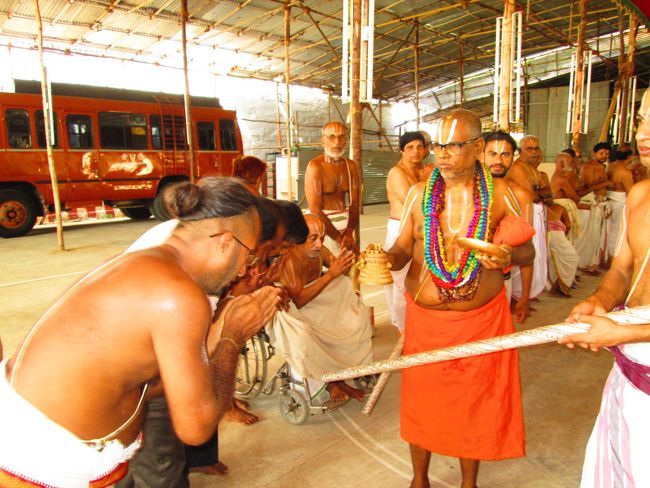 Azhagiyasingar Nithya Aradhanai at Dasavathara Sannadhi day 1- 30