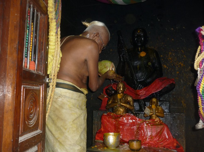 Chithirai Hastham Thirumanjanam at Srirangam Dasavathara Sannadhi  2014--0016