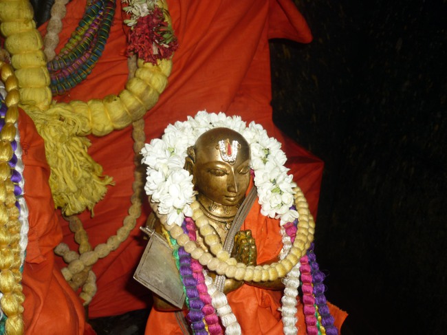 Chithirai Hastham Thirumanjanam at Srirangam Dasavathara Sannadhi  2014--0029