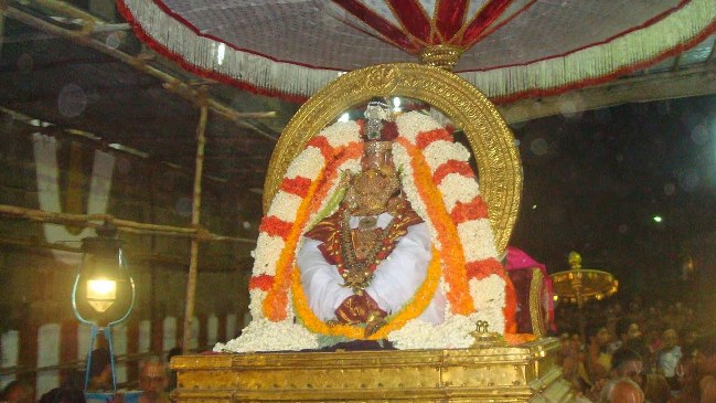 Kanchi Perundevi Thayar Kadi Vellikizhamai Purappadu 2014 -06